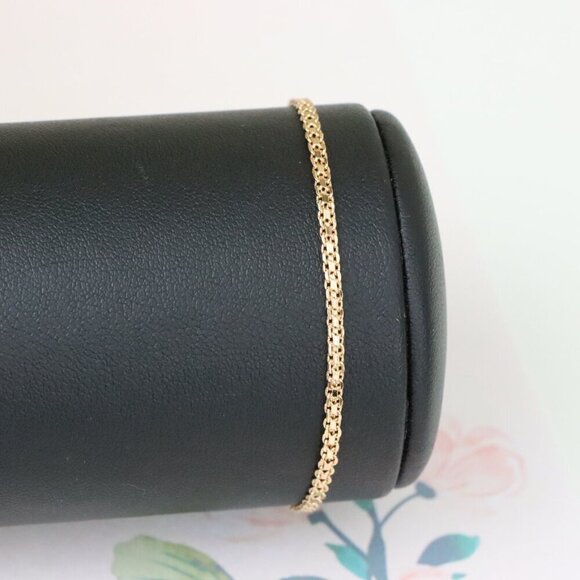 "Minimalist Rose Gold Bracelet with Polished Chain Design, XPBL1118 - Picture 8 of 12